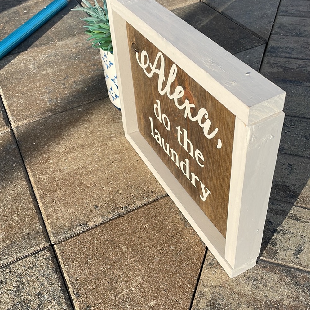 Alexa Laundry Sign - Picture 4 of 4